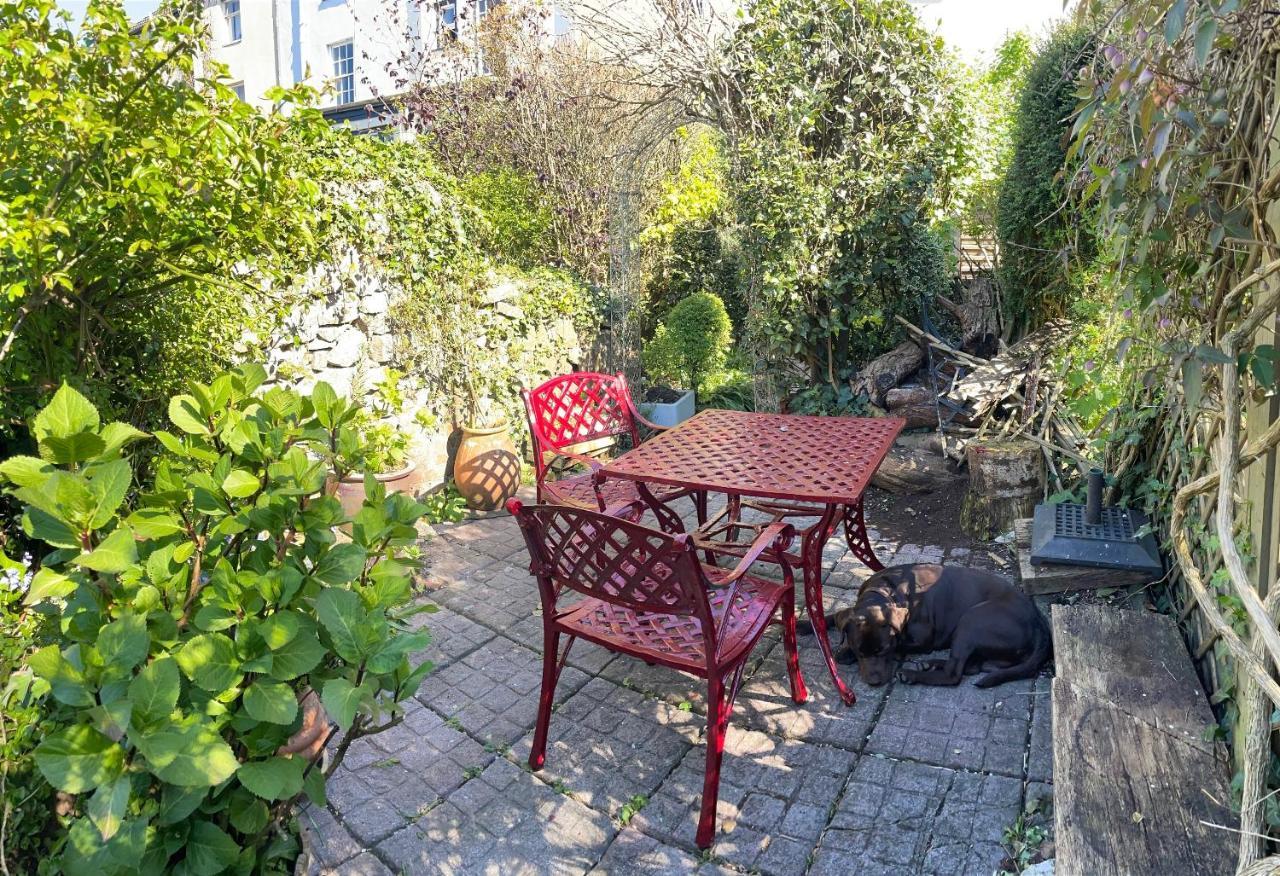 Chateau Terrace Georgian House Chepstow Exterior foto